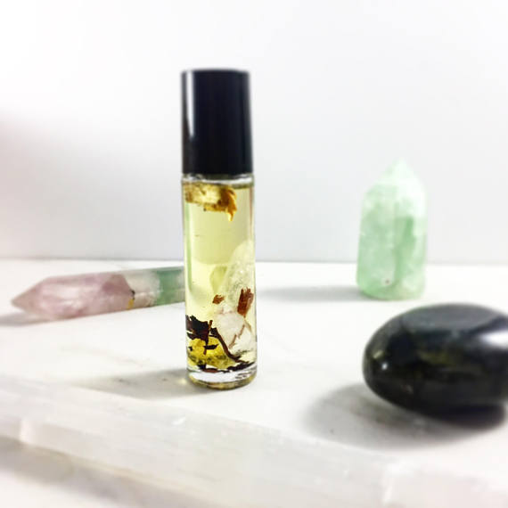 Essential Oil Blend with Crystals Frankincense